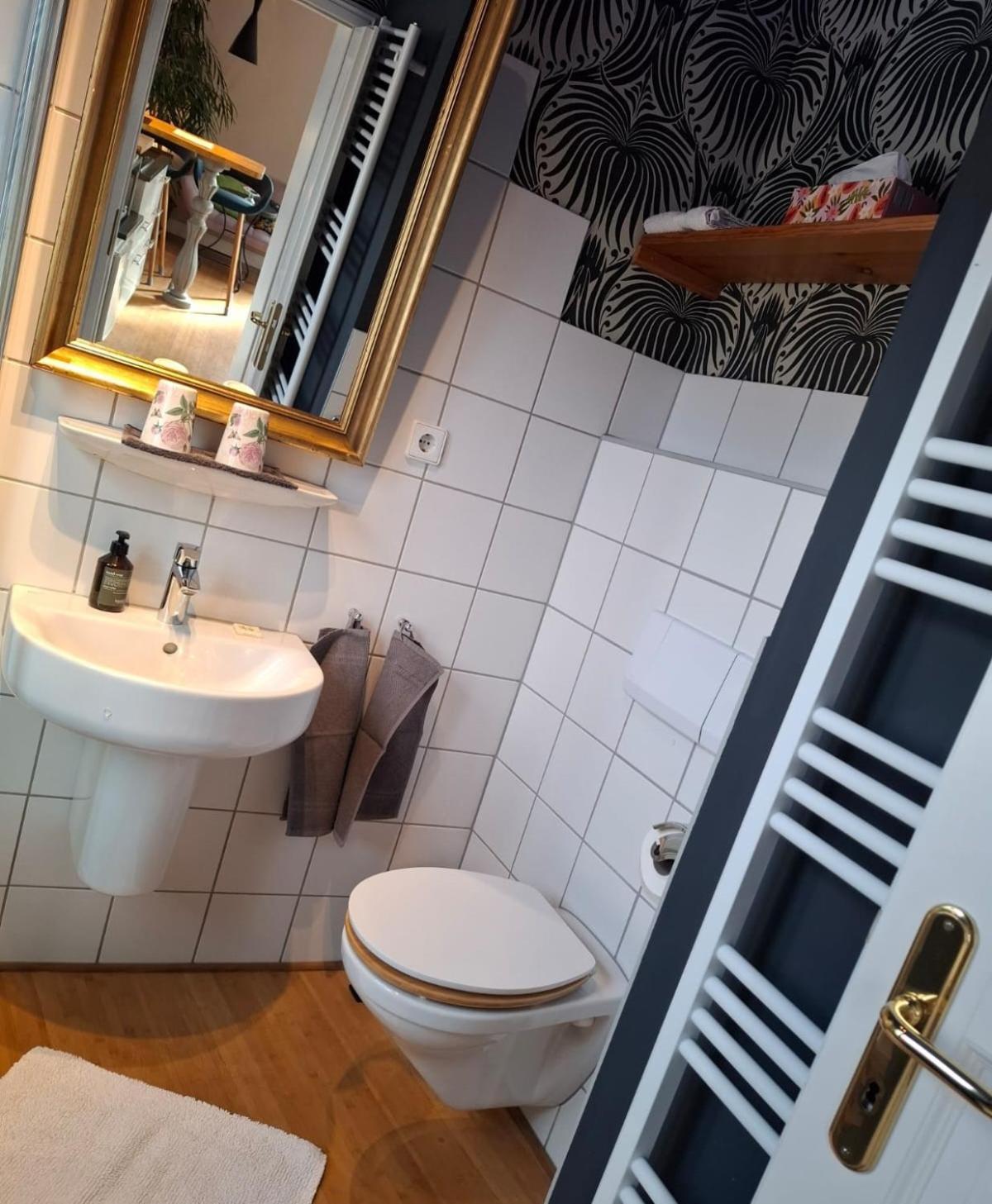 Apartment Leopold Mit Balkon Кобург Екстериор снимка