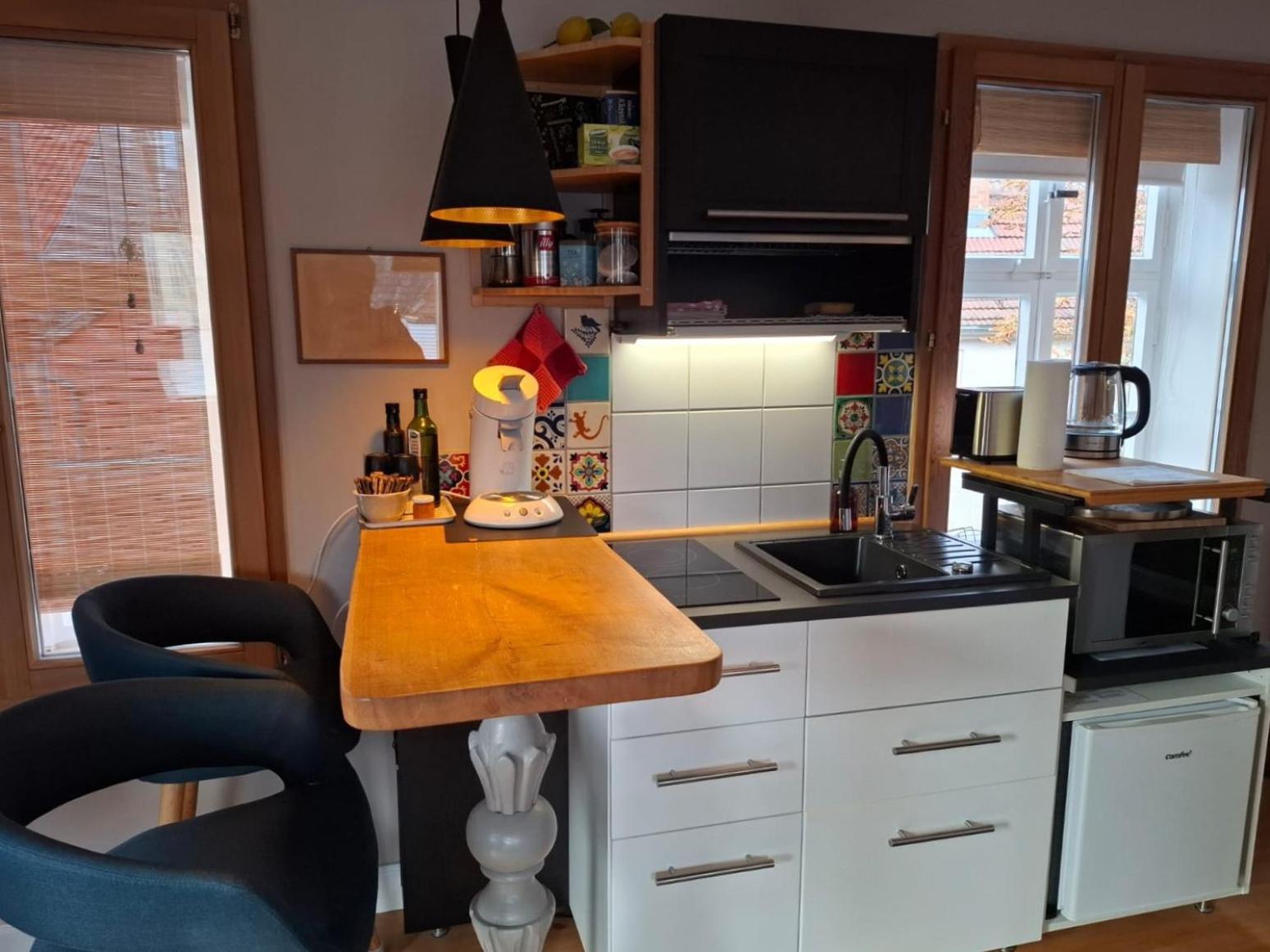 Apartment Leopold Mit Balkon Кобург Екстериор снимка